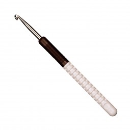 WOLLHÄKELNADEL MIT GRIFF Maß: 5mm/15cm